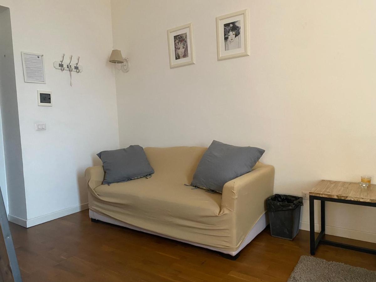 La Rosa Di Roma1 Cozy Big Room In San Giovanni Экстерьер фото